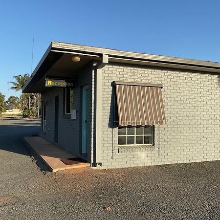 Temora Motel מראה חיצוני תמונה