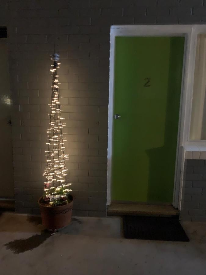 Temora Motel מראה חיצוני תמונה