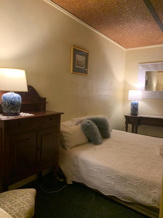 Temora Motel מראה חיצוני תמונה