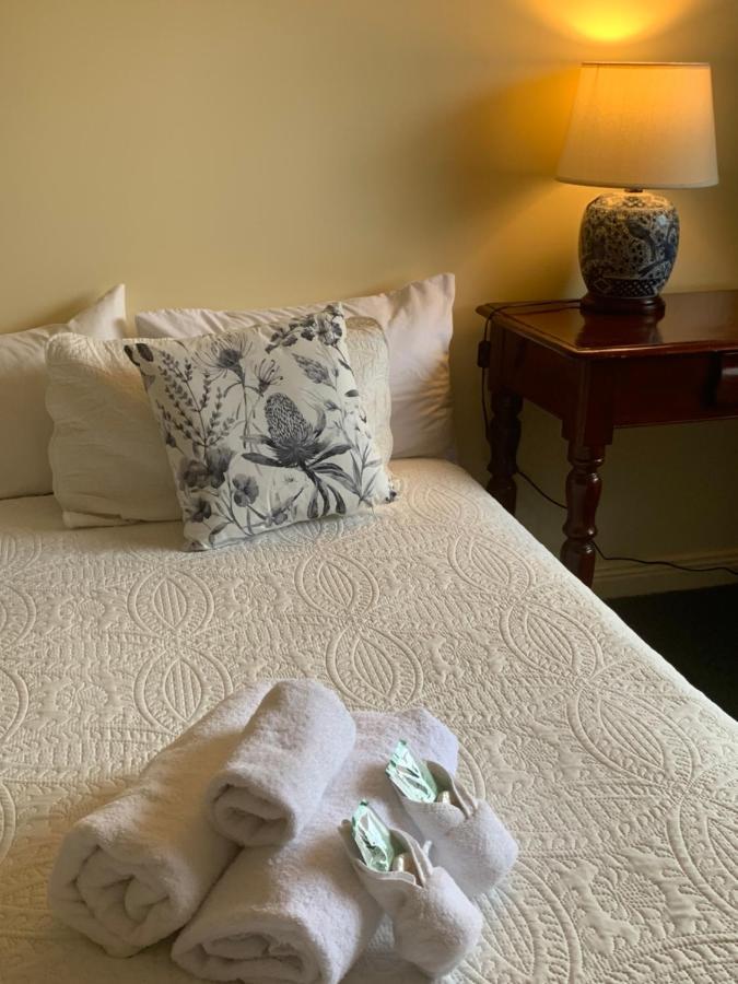Temora Motel מראה חיצוני תמונה