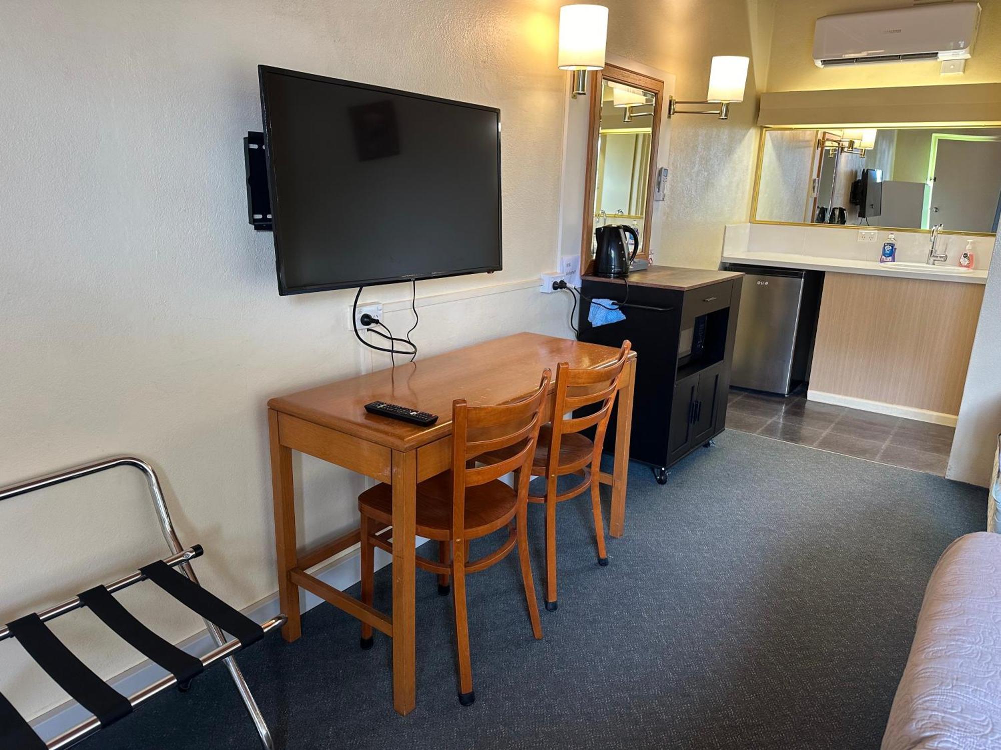 Temora Motel מראה חיצוני תמונה